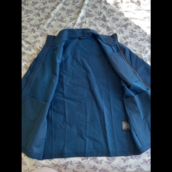 32 degrees blue jacket in medium - Picture 5 of 5